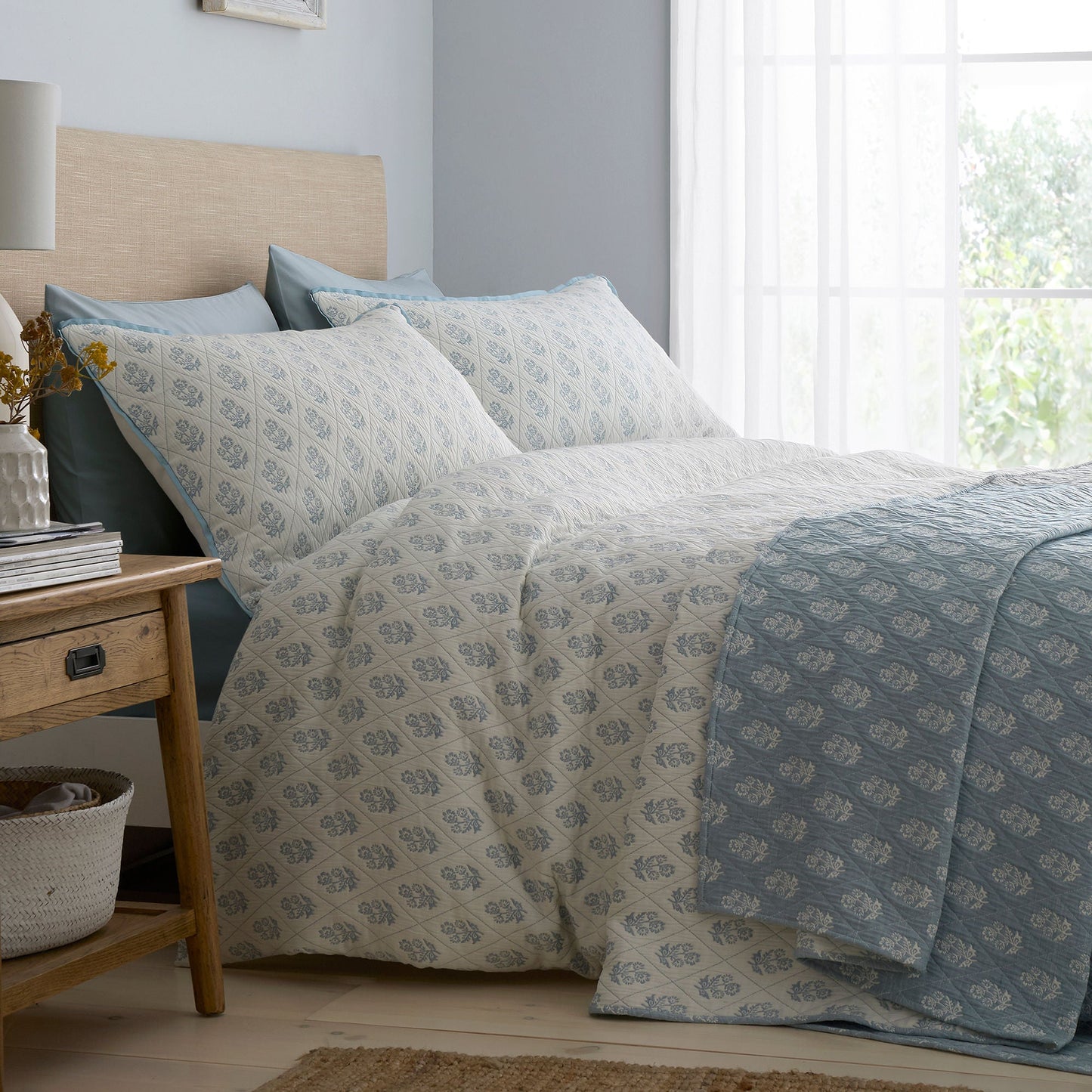 Block Floral Bedspread in Blue 235 x 235cm