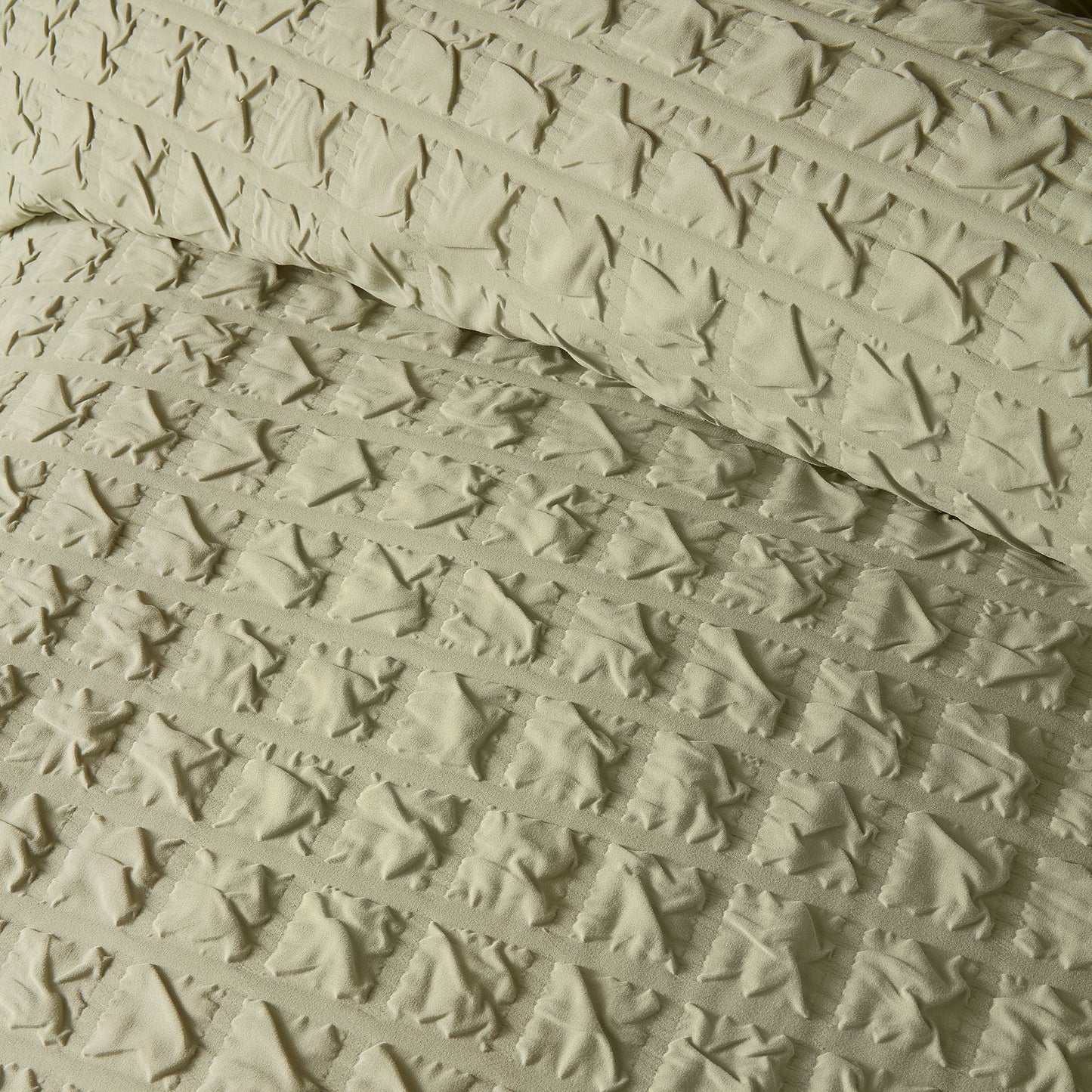 Embossed Grid Duvet Cover Set in Green - Duvet Cover Set - Serene
