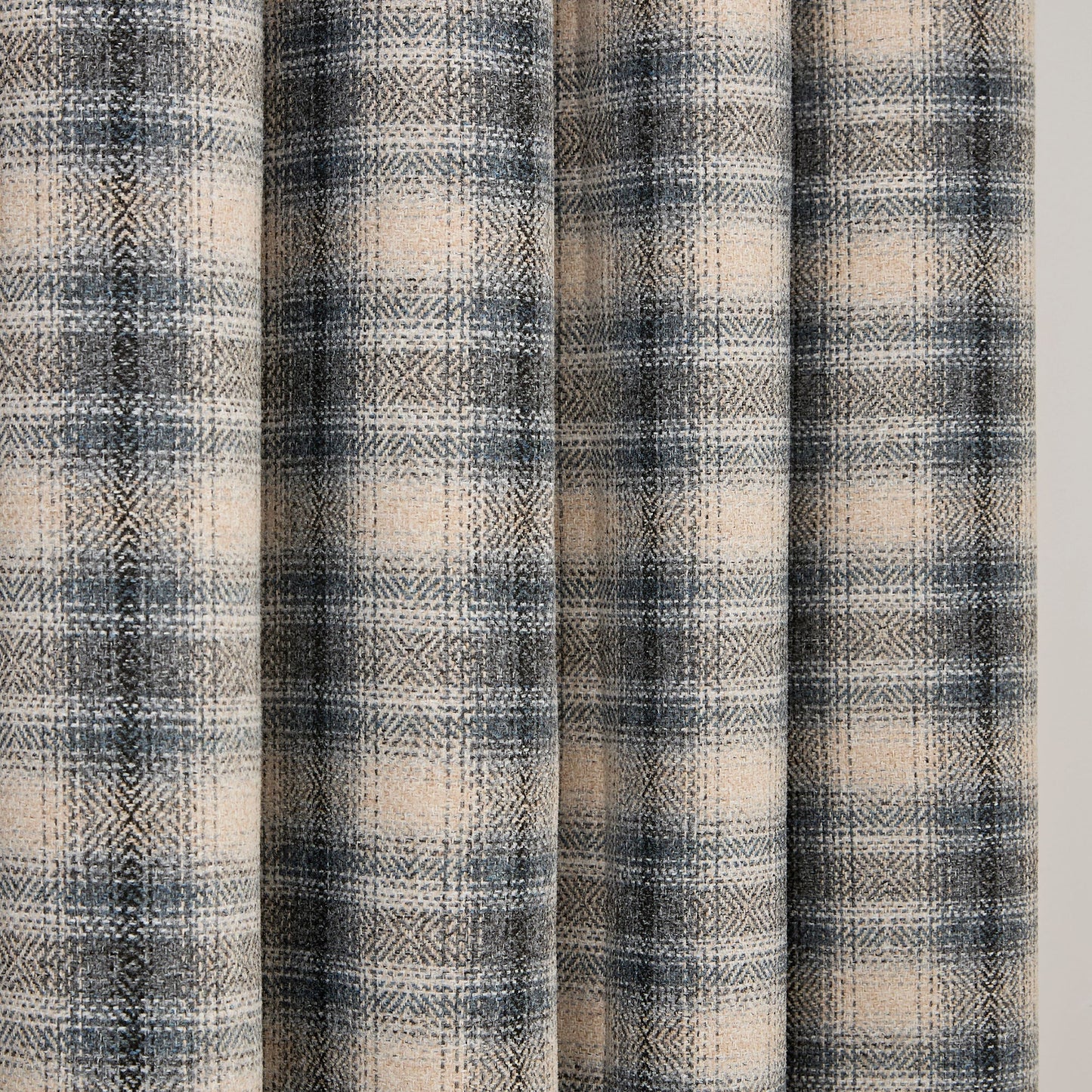 Everett Eyelet Curtains in Grey - Pair of Eyelet Curtains - Curtina