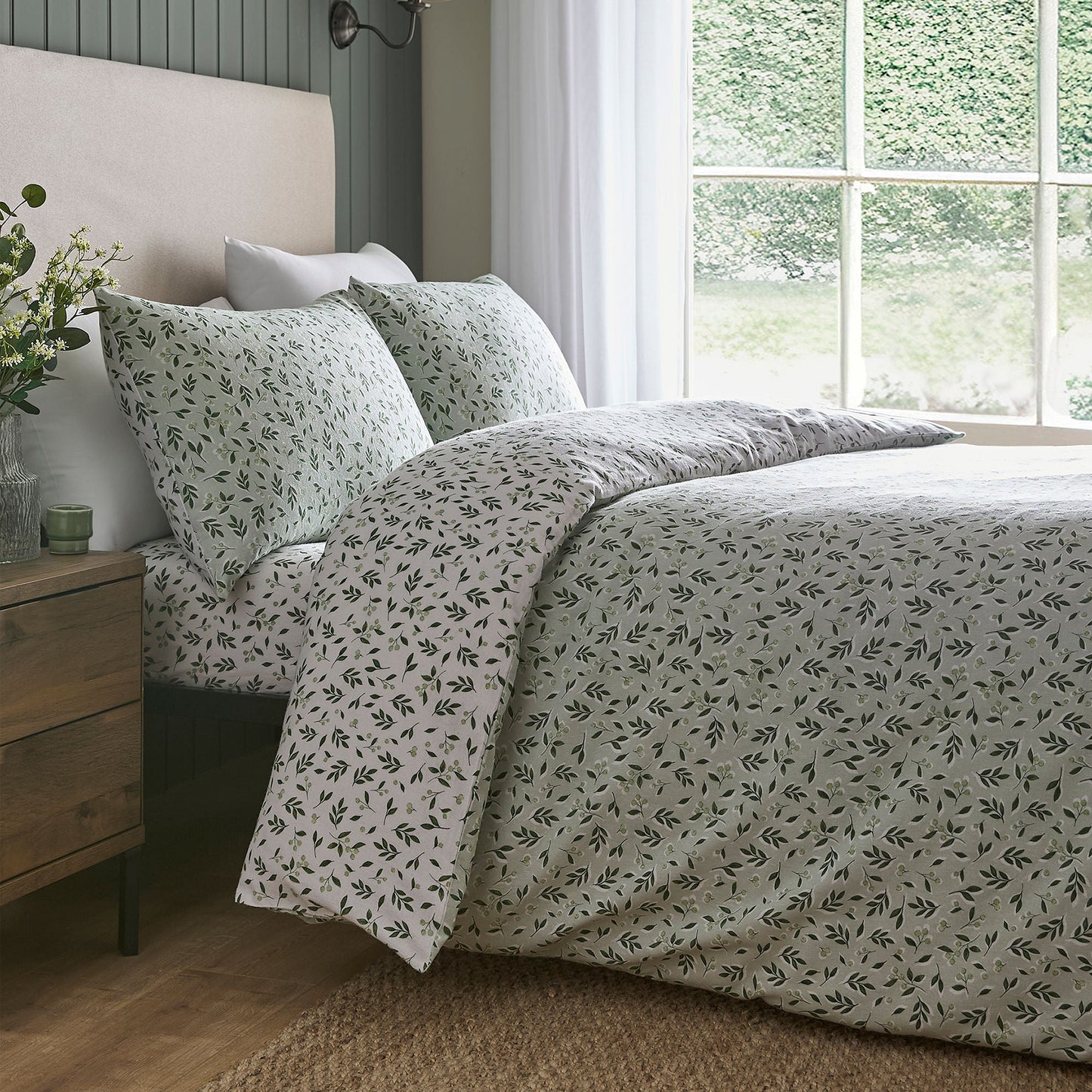 Falling Leaf 28cm Fitted Bed Sheet in White - 28cm Fitted Bed Sheet - D & D