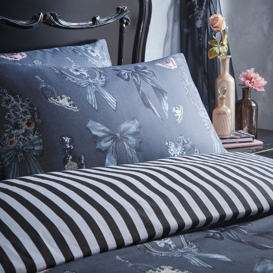 Bows Noir Halloween Duvet Cover Set in Grey - Duvet Cover Set - Fusion