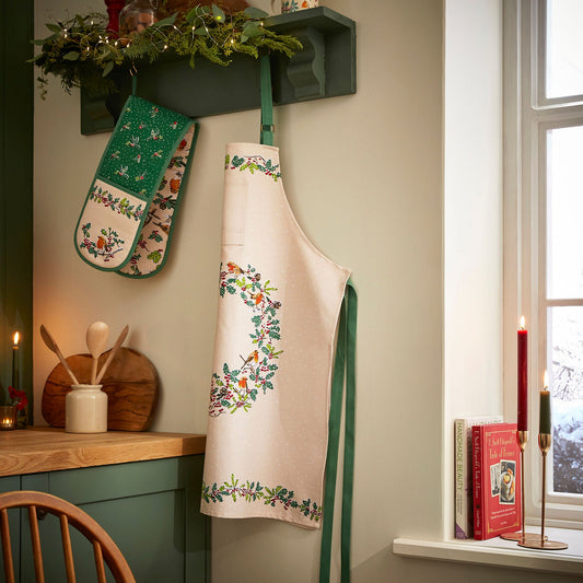 Christmas Robins Cotton Apron in Green