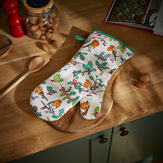 Christmas Robins Gauntlet Oven Glove in Green