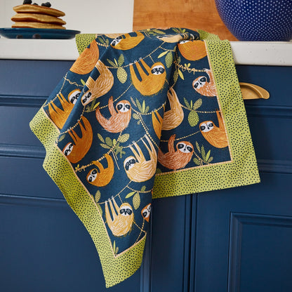 Ulster Weavers Cotton Tea Towel - Hanging Around (100% Cotton, Green) - Tea Towel - Ulster Weavers