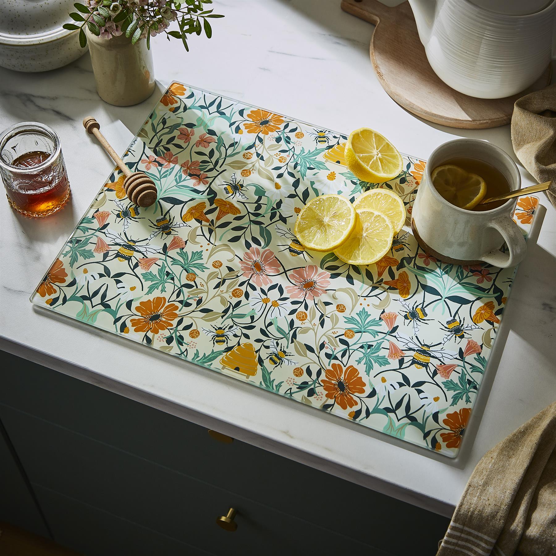 Ulster Weavers Bee Bloom Glass Worktop Saver One Size in Yellow - Worktop Savers - Ulster Weavers