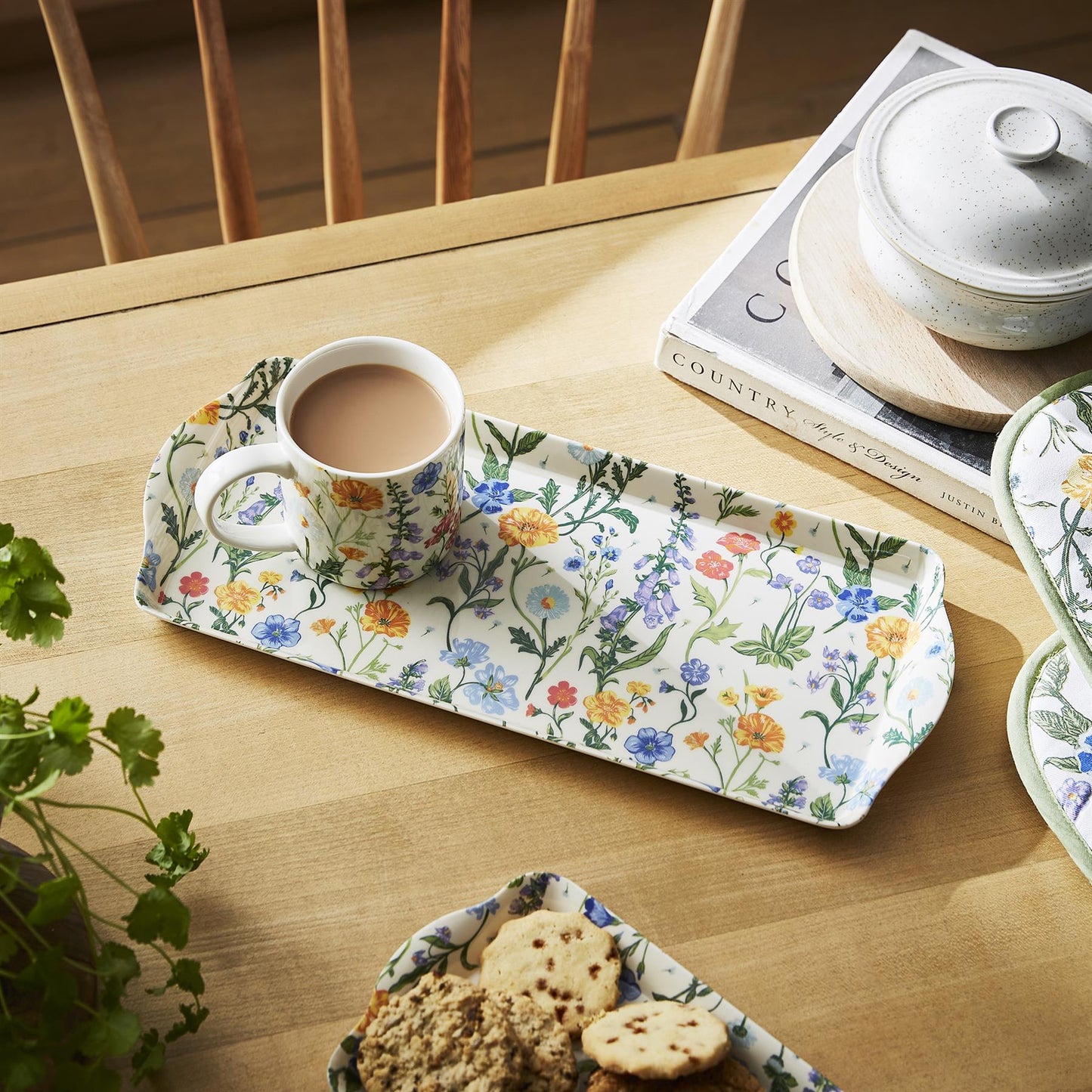 Ulster Weavers Cottage Garden Mug - New Bone China 250ml in Multi - Mug - Ulster Weavers