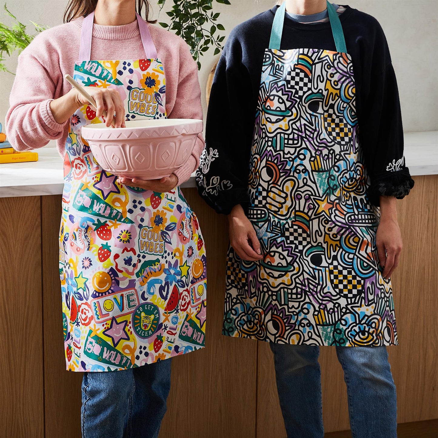 Ulster Weavers Graffiti Apron - PVC - Teen One Size in Multi - Kids Apron - Ulster Weavers