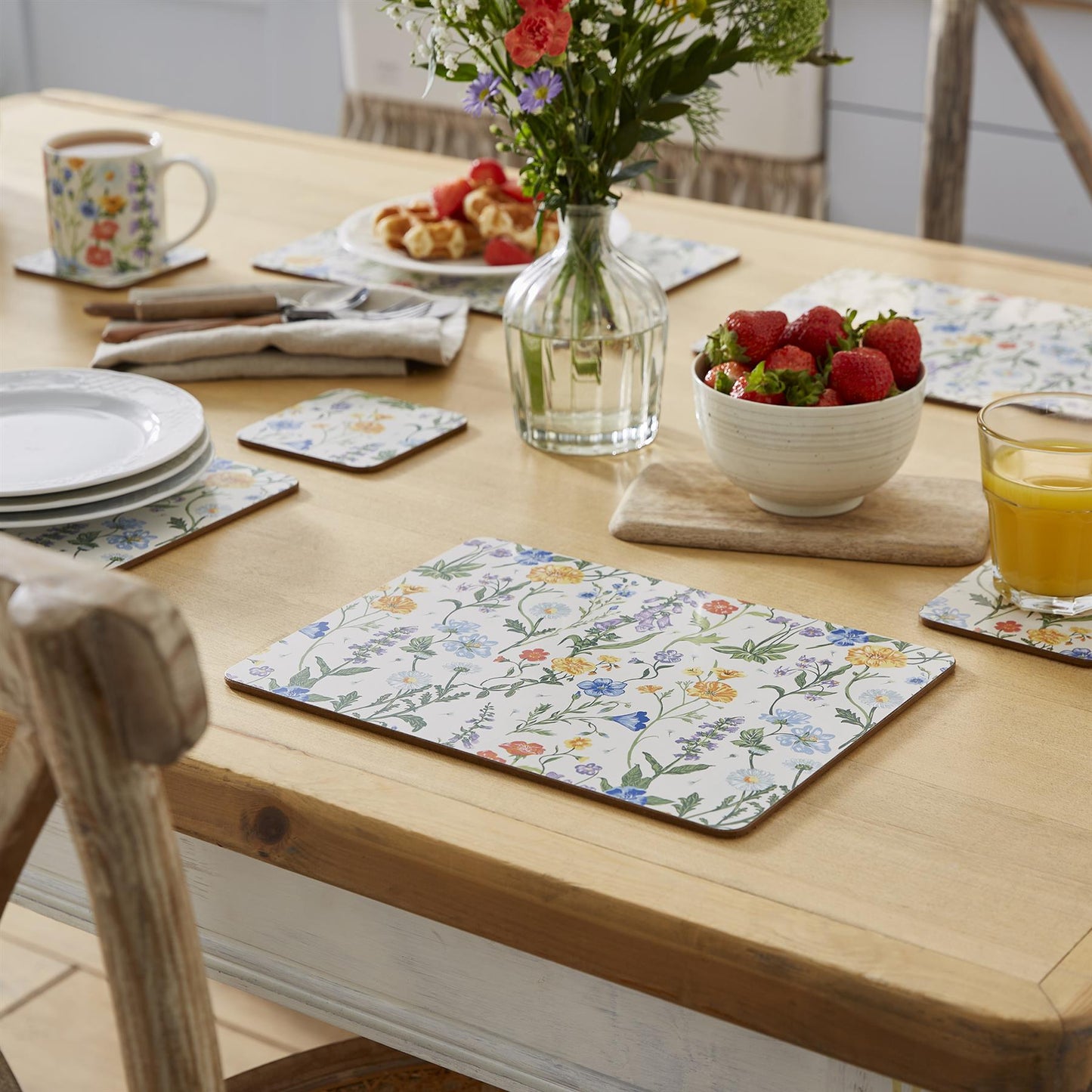 Ulster Weavers Cottage Garden Placemat - 4 Pack One Size in Multi - Placemat - Ulster Weavers