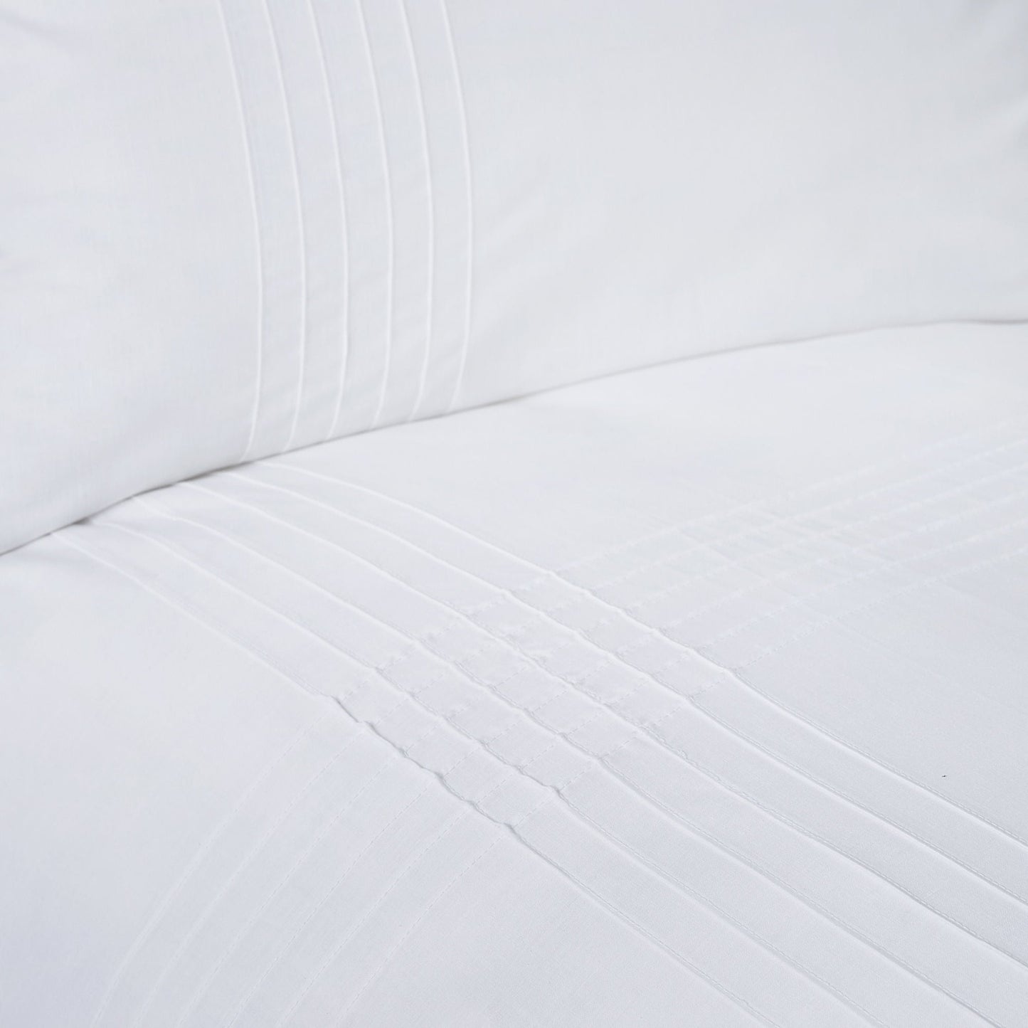 Amalfi Duvet Cover Set by Serene in White - Duvet Cover Set - Serene