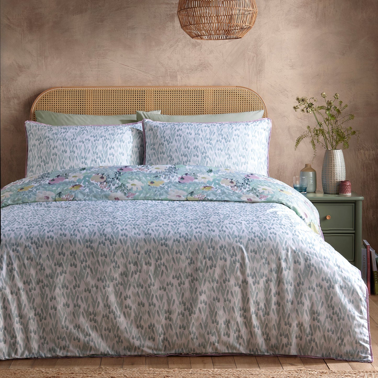 Abstract Floral Duvet Cover Set in Green