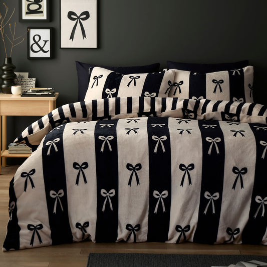 Bows Duvet Cover Set in Monochrome - Duvet Cover Set - Fusion