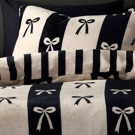 Bows Duvet Cover Set in Monochrome - Duvet Cover Set - Fusion