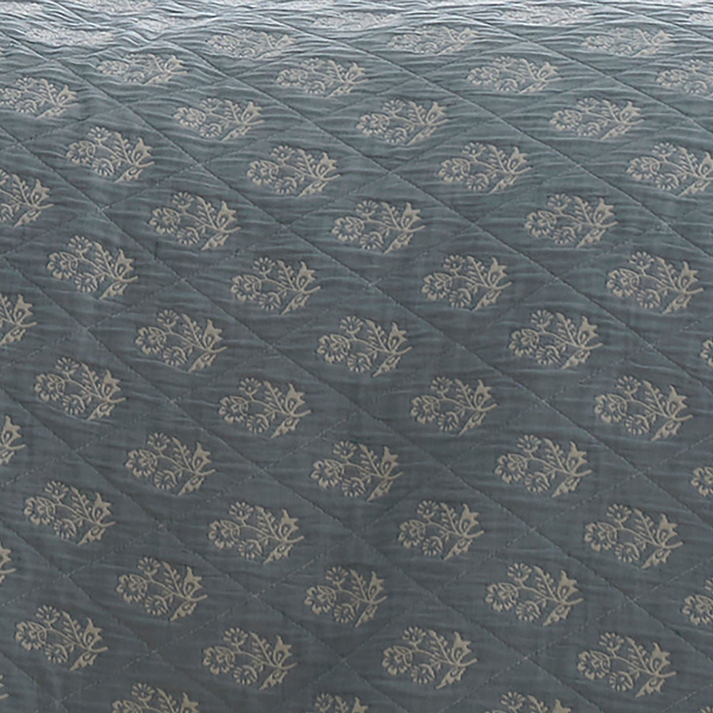 Block Floral Bedspread in Blue 235 x 235cm