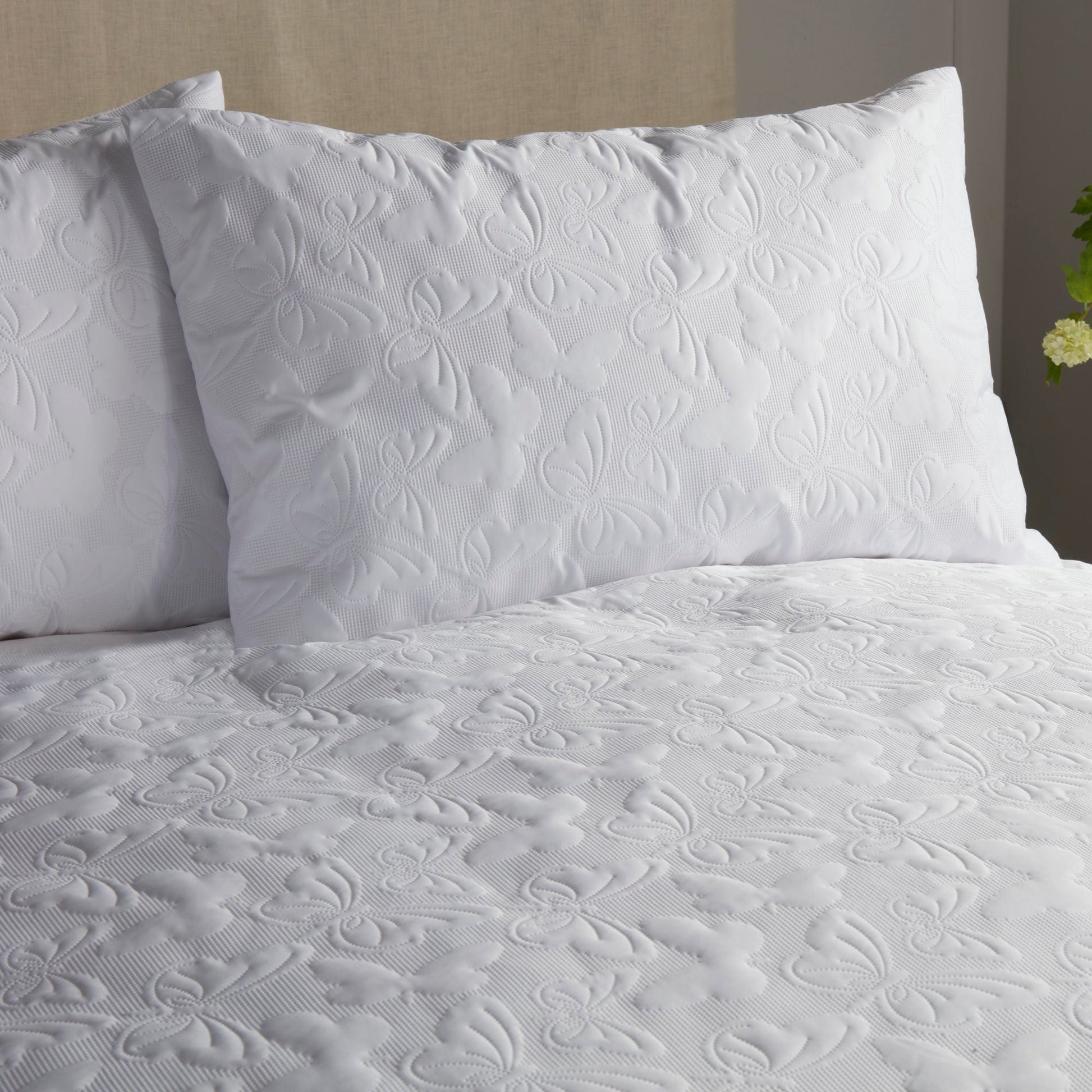 Butterfly Garden Duvet Cover Set by Serene in White - Duvet Cover Set - Serene