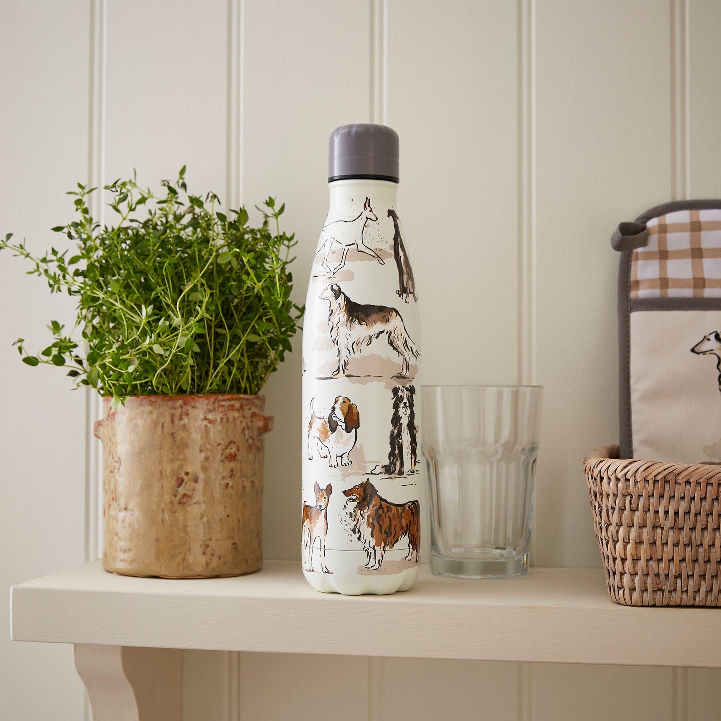 Country Dogs Water Bottle in Brown