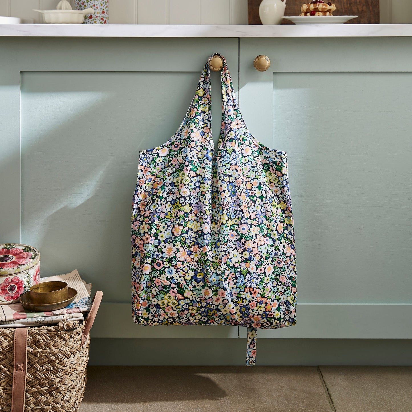 Ulster Weavers Confetti Floral Foldable Tote Bag Medium in Multi - Roll-Up Bag - Ulster Weavers