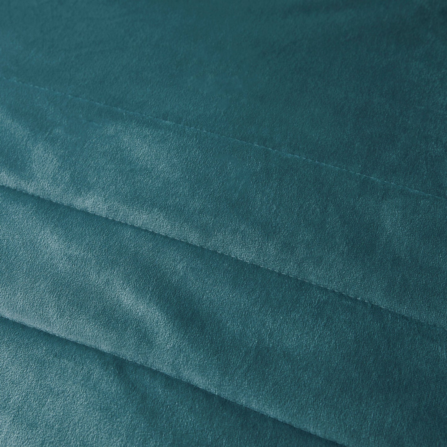 Chic Bedspread by Laurence Llewelyn-Bowen in Teal 150 x 220cm - Bedspread - Laurence Llewelyn-Bowen