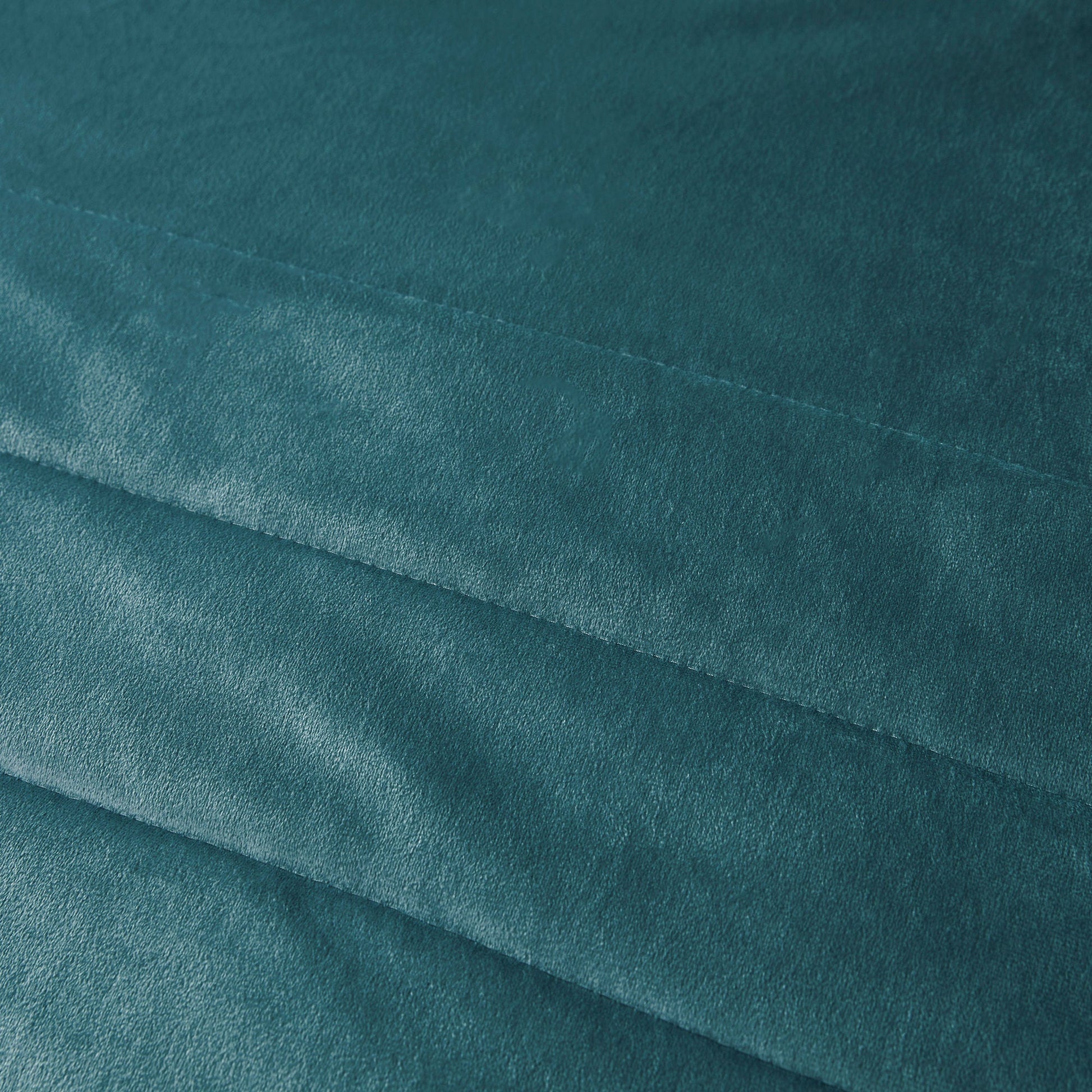 Chic Bedspread by Laurence Llewelyn-Bowen in Teal 150 x 220cm - Bedspread - Laurence Llewelyn-Bowen