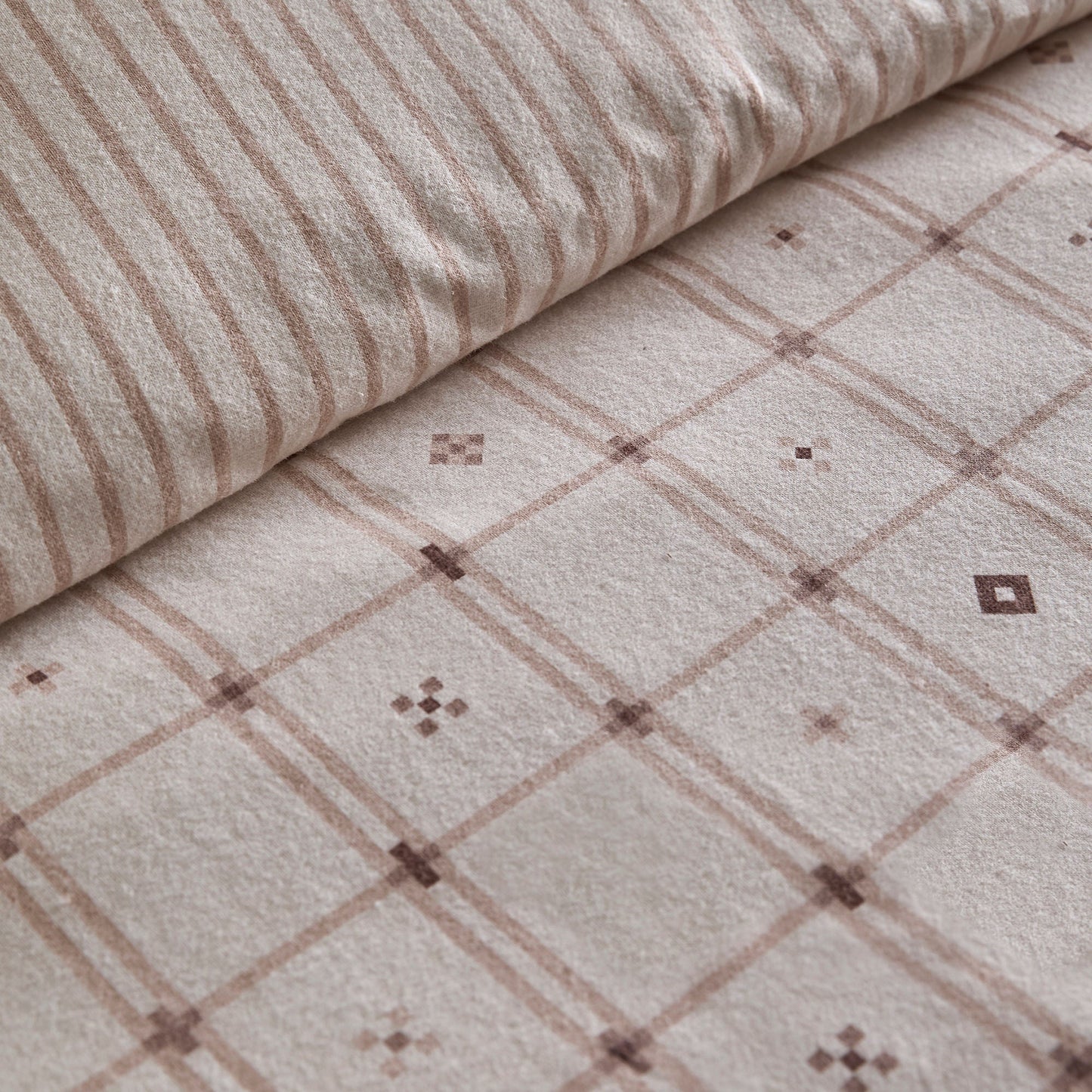 Cottage Check Duvet Cover Set in Natural - Duvet Cover Set - D & D