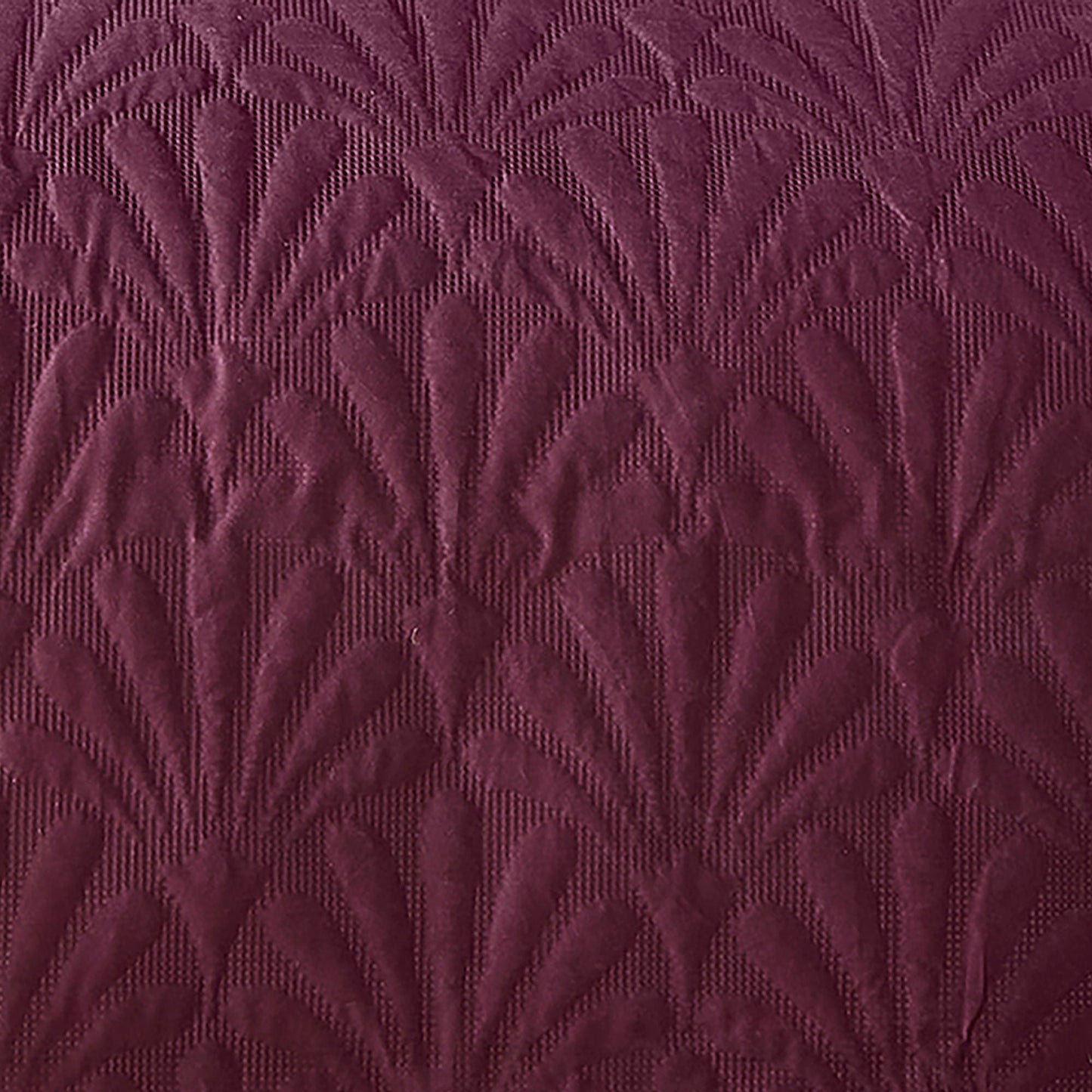 Cavali Bedspread in Berry 200cm X 230cm - Bedspread - Serene