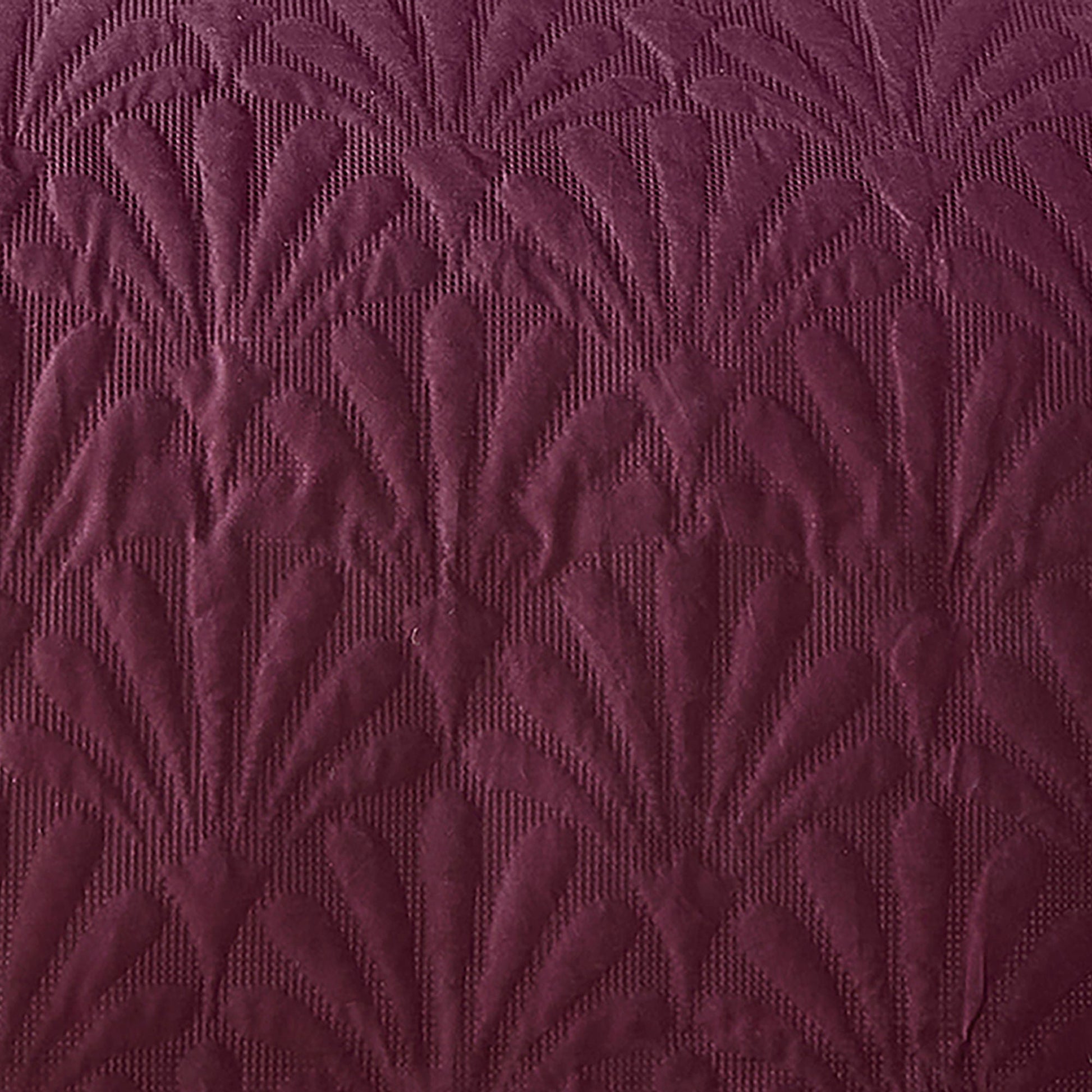 Cavali Bedspread in Berry 200cm X 230cm - Bedspread - Serene