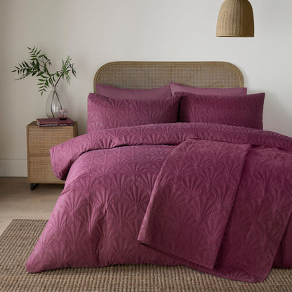 Cavali Bedspread in Berry 200cm X 230cm - Bedspread - Serene