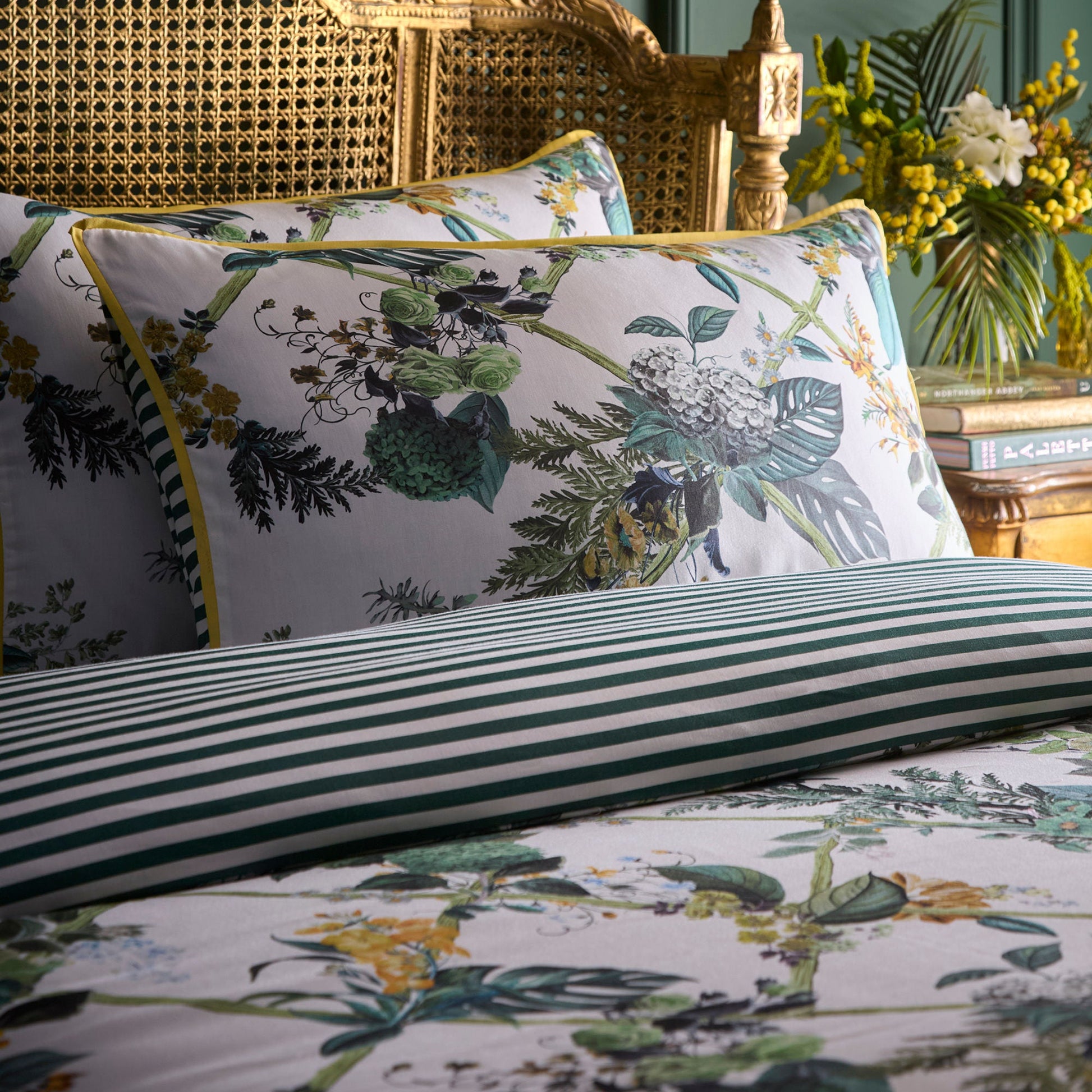 Cotswold Fantasia Duvet Cover Set in Green - Duvet Cover Set - Laurence Llewelyn-Bowen