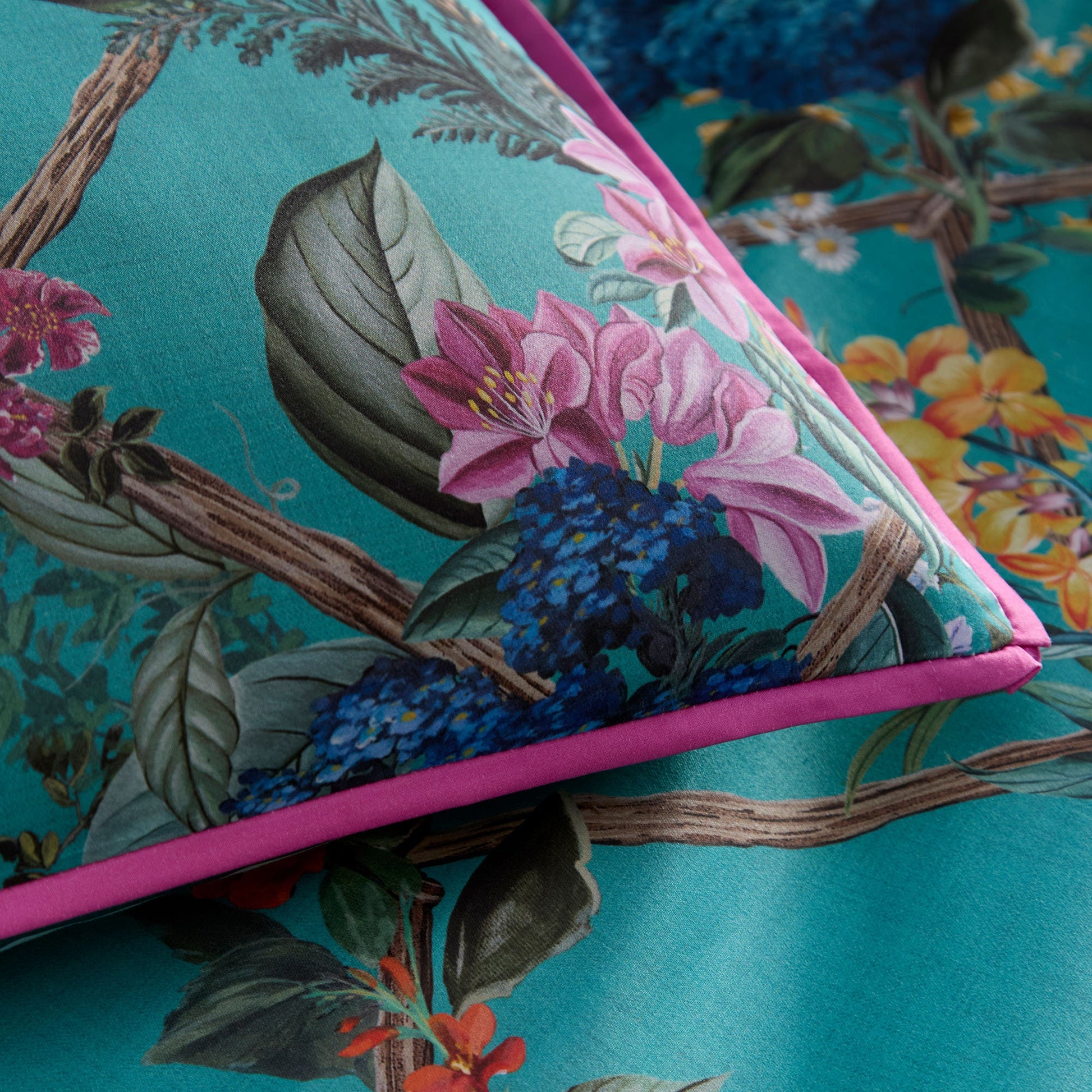 Cotswold Fantasia Duvet Cover Set by Laurence Llewelyn-Bowen in Teal - Duvet Cover Set - Laurence Llewelyn-Bowen
