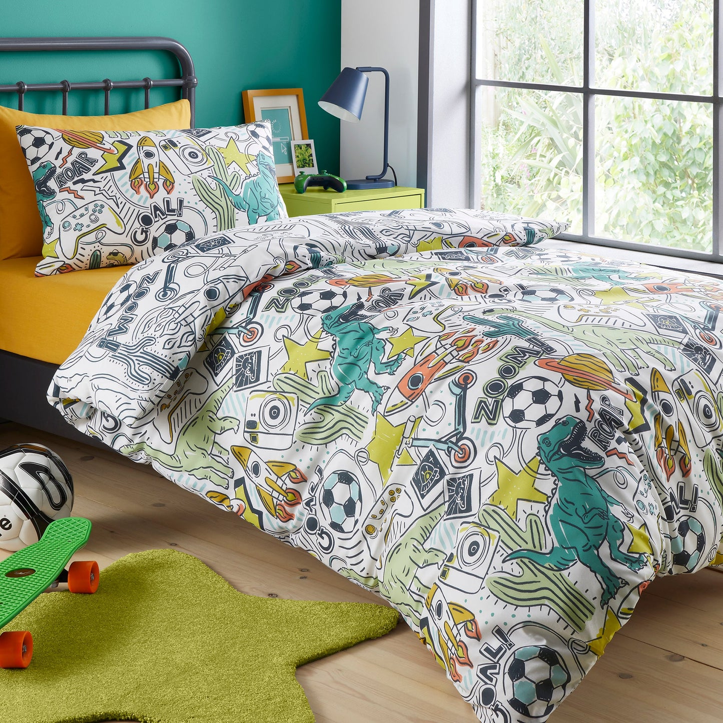 Doodle Zoom Duvet Cover Set in Multi - Duvet Cover Set - Bedlam