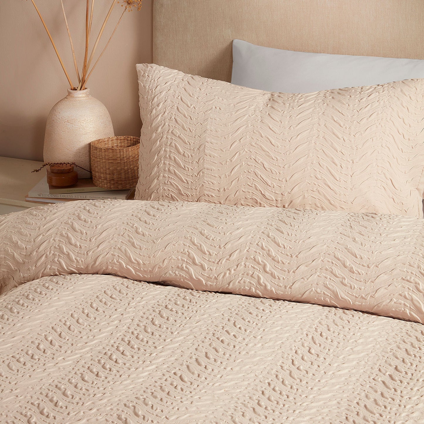 Embossed Curve Duvet Cover Set in Natural - Duvet Cover Set - Serene