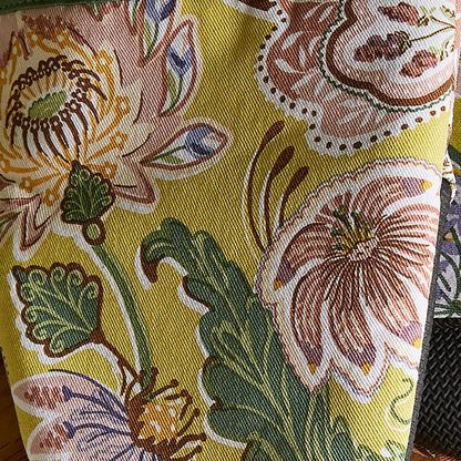 Ulster Weavers Emmeline Microwave Mitts - Pair One Size in Green - Micro Mitts - Ulster Weavers