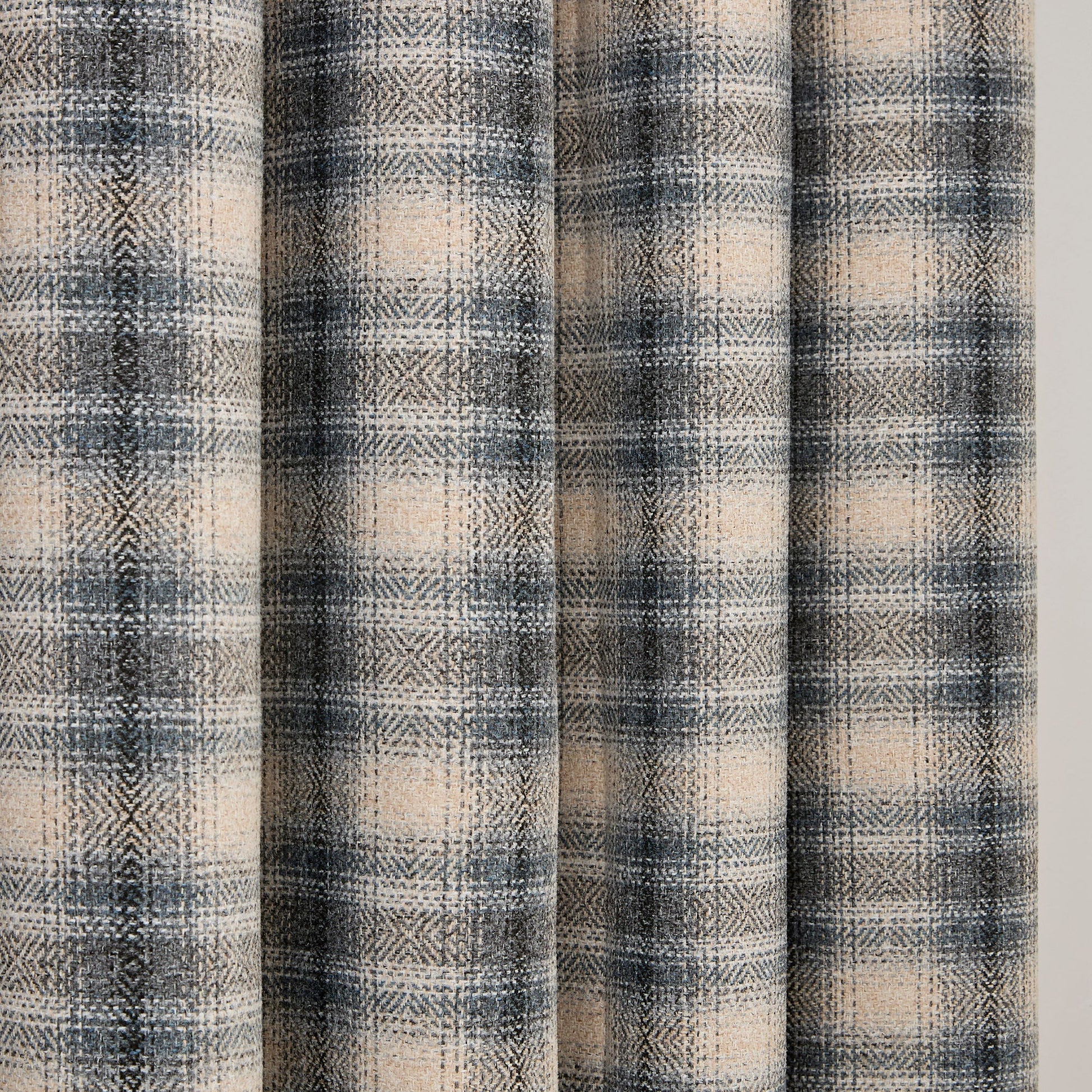 Everett Eyelet Curtains in Grey - Pair of Eyelet Curtains - Curtina