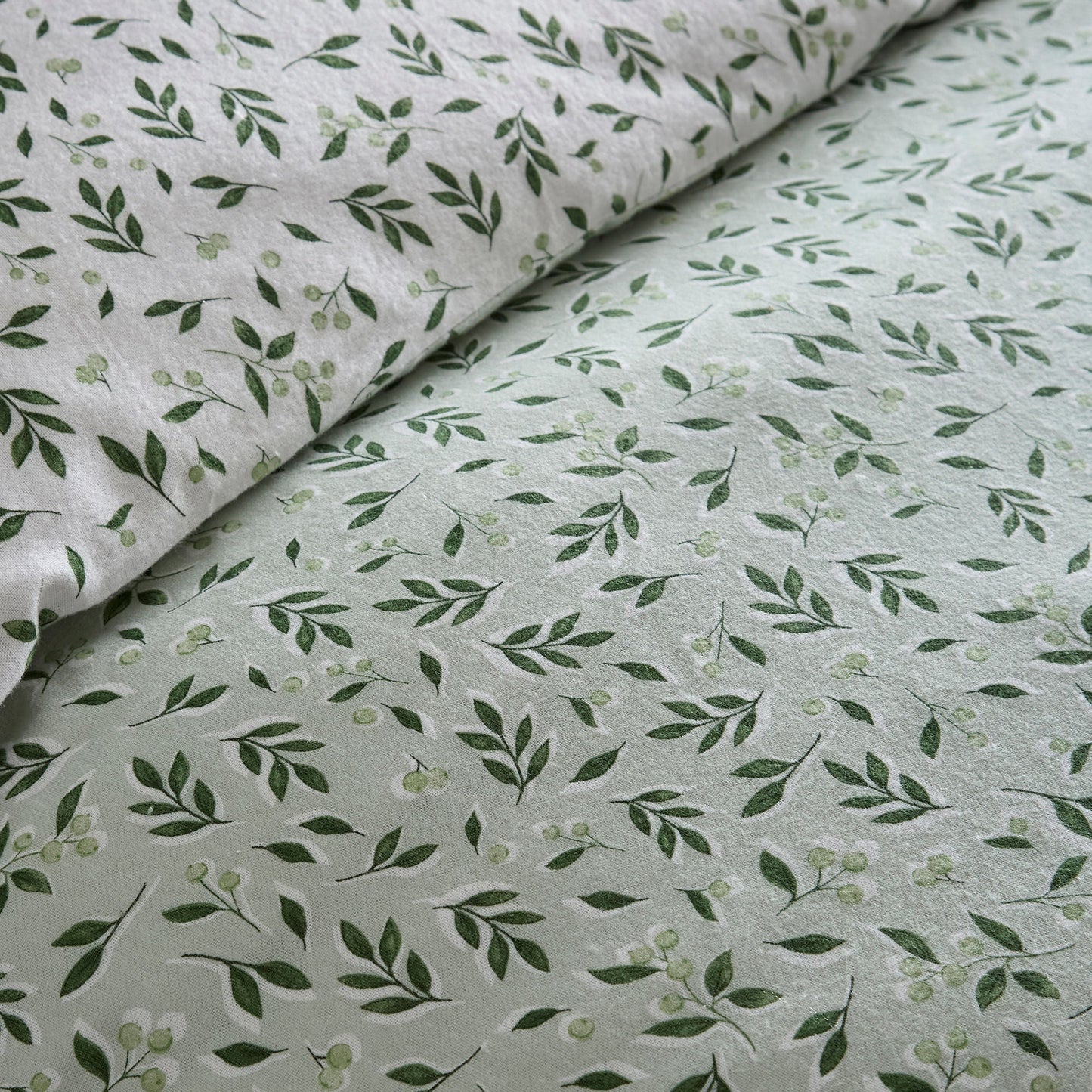 Falling Leaf Duvet Cover Set in Green - Duvet Cover Set - D & D