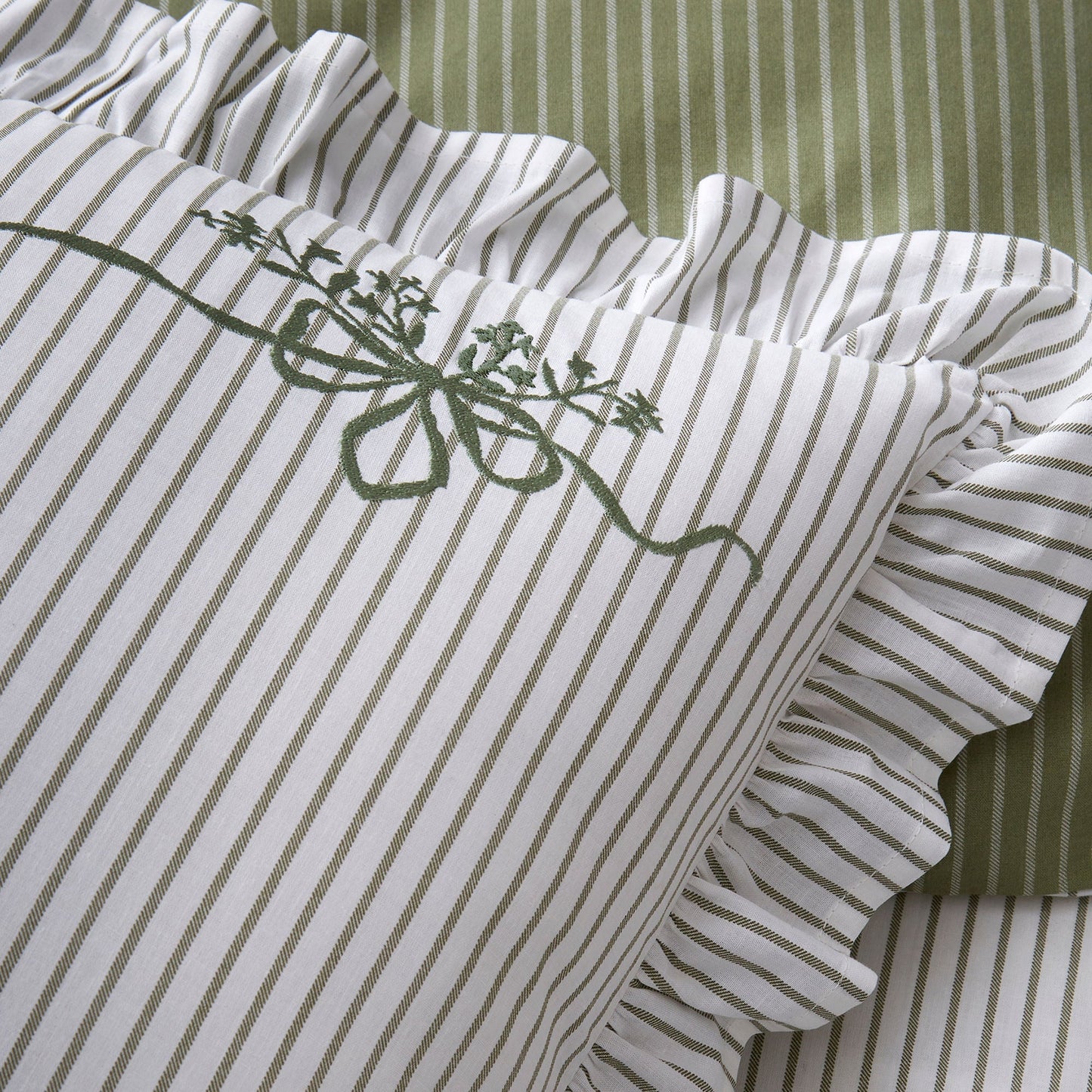 Frilled Embroidered Bow Stripe Duvet Cover Set in Green - Duvet Cover Set - Appletree