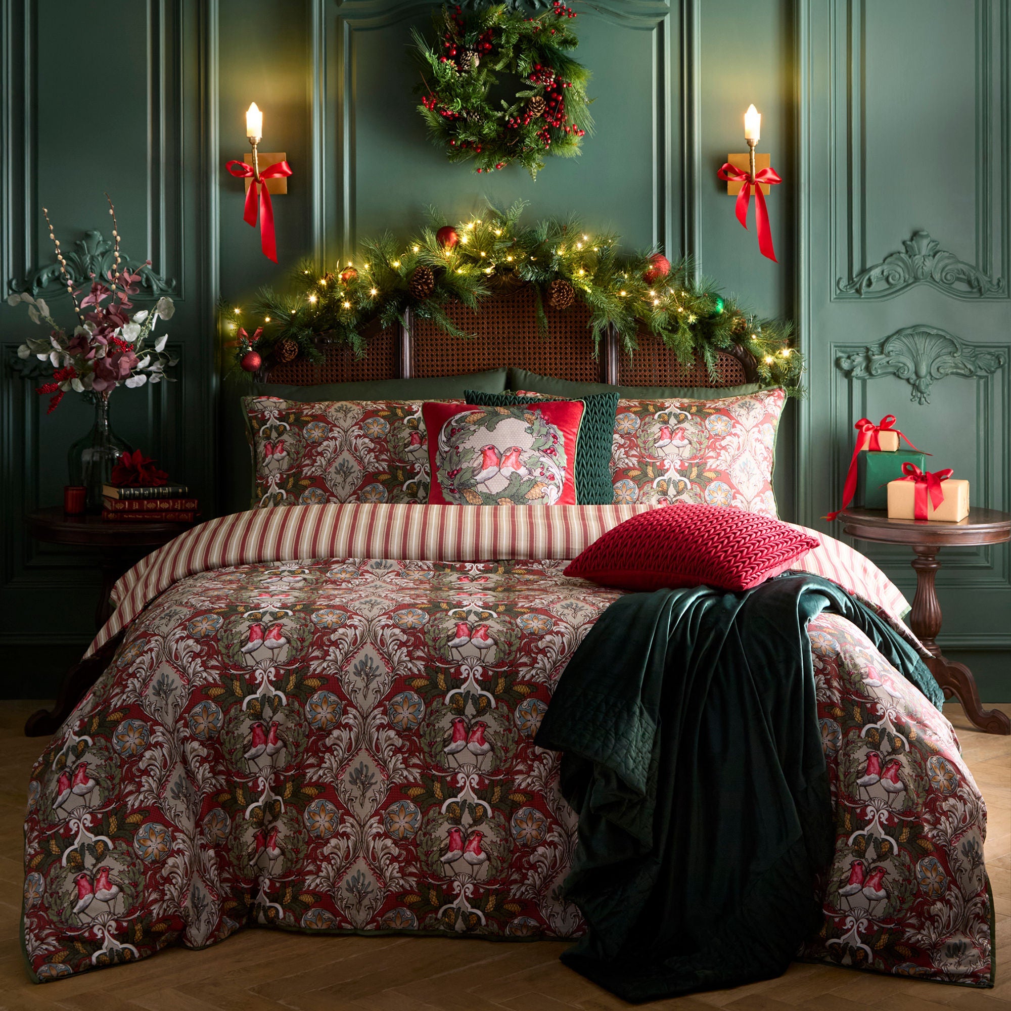 Festive Robin Duvet Cover Set in Red - Duvet Cover Set - Laurence Llewelyn-Bowen