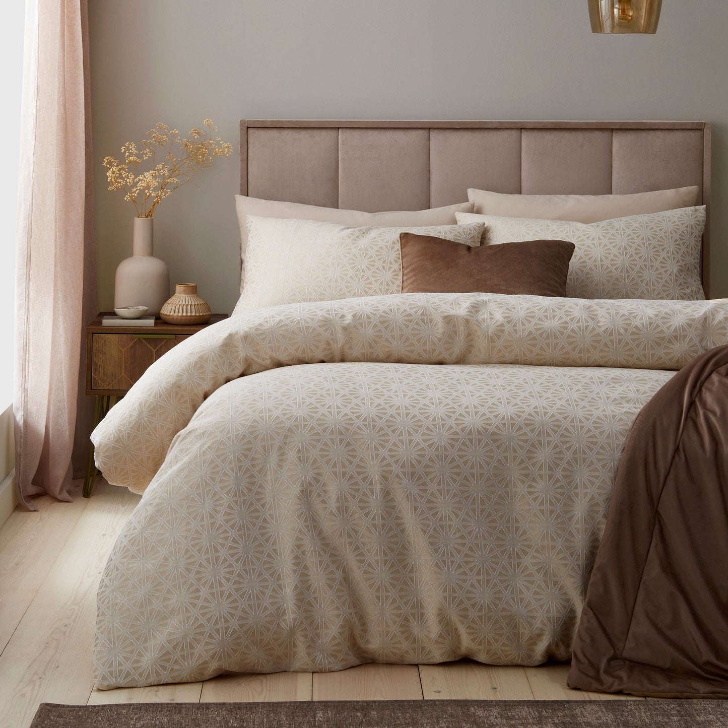 Geo Jacquard Duvet Cover Set in Natural - Duvet Cover Set - Appletree