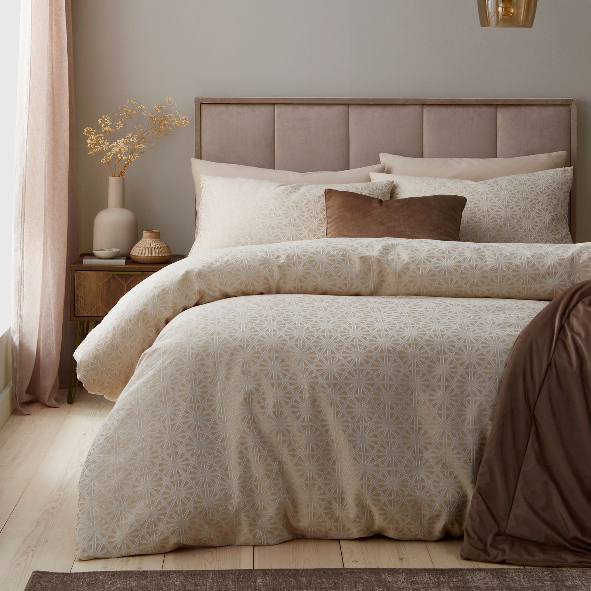 Geo Jacquard Duvet Cover Set in Natural - Duvet Cover Set - Appletree