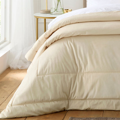 Harlan Bedspread in Cream 235 x 235cm