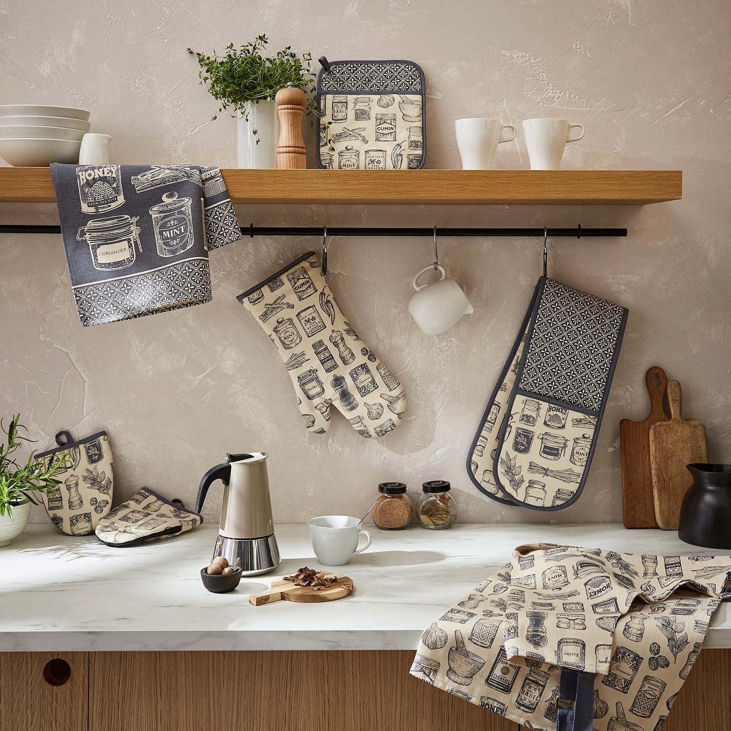 Ulster Weavers Herbs & Spices Microwave Mitts - Pair One Size in Grey - Micro Mitts - Ulster Weavers