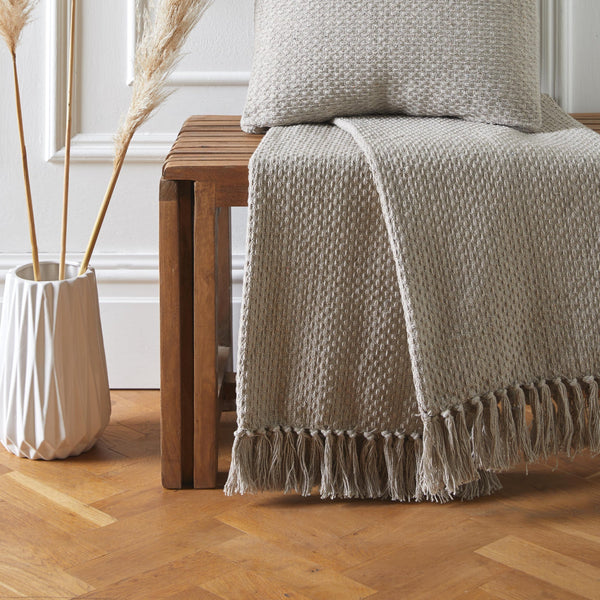 Hayden Throw in Natural – UW Home
