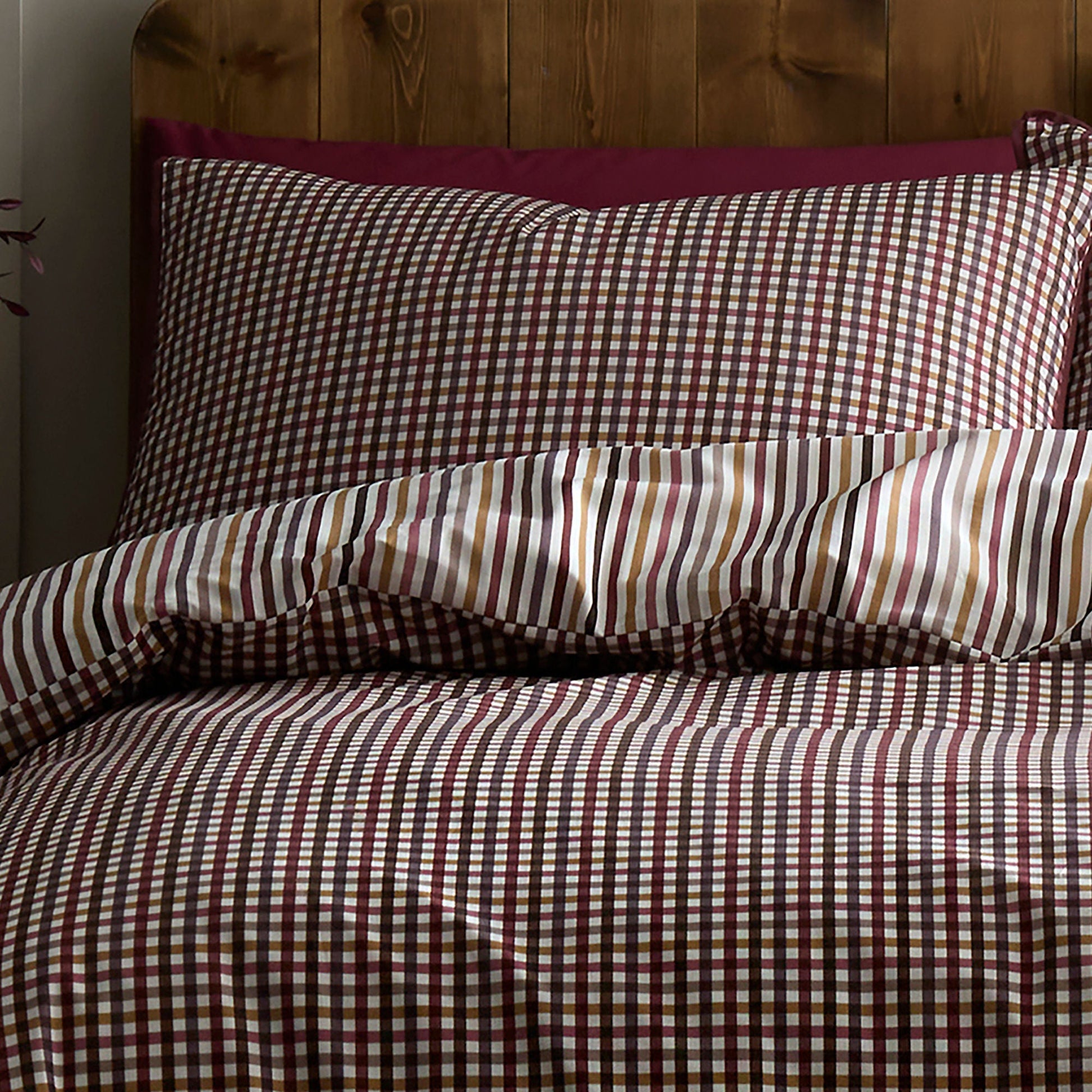 Micro Check Duvet Cover Set in Berry - Duvet Cover Set - Appletree