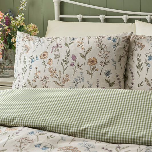 Meadow Floral Duvet Cover Set in Multi - Duvet Cover Set - D & D