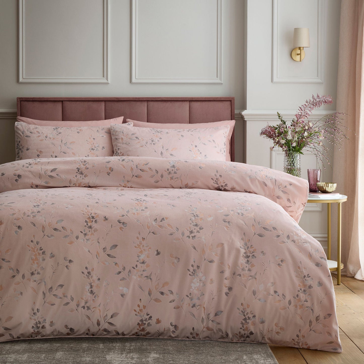 Metallic Leaf Duvet Cover Set in Pink - Duvet Cover Set - Soiree