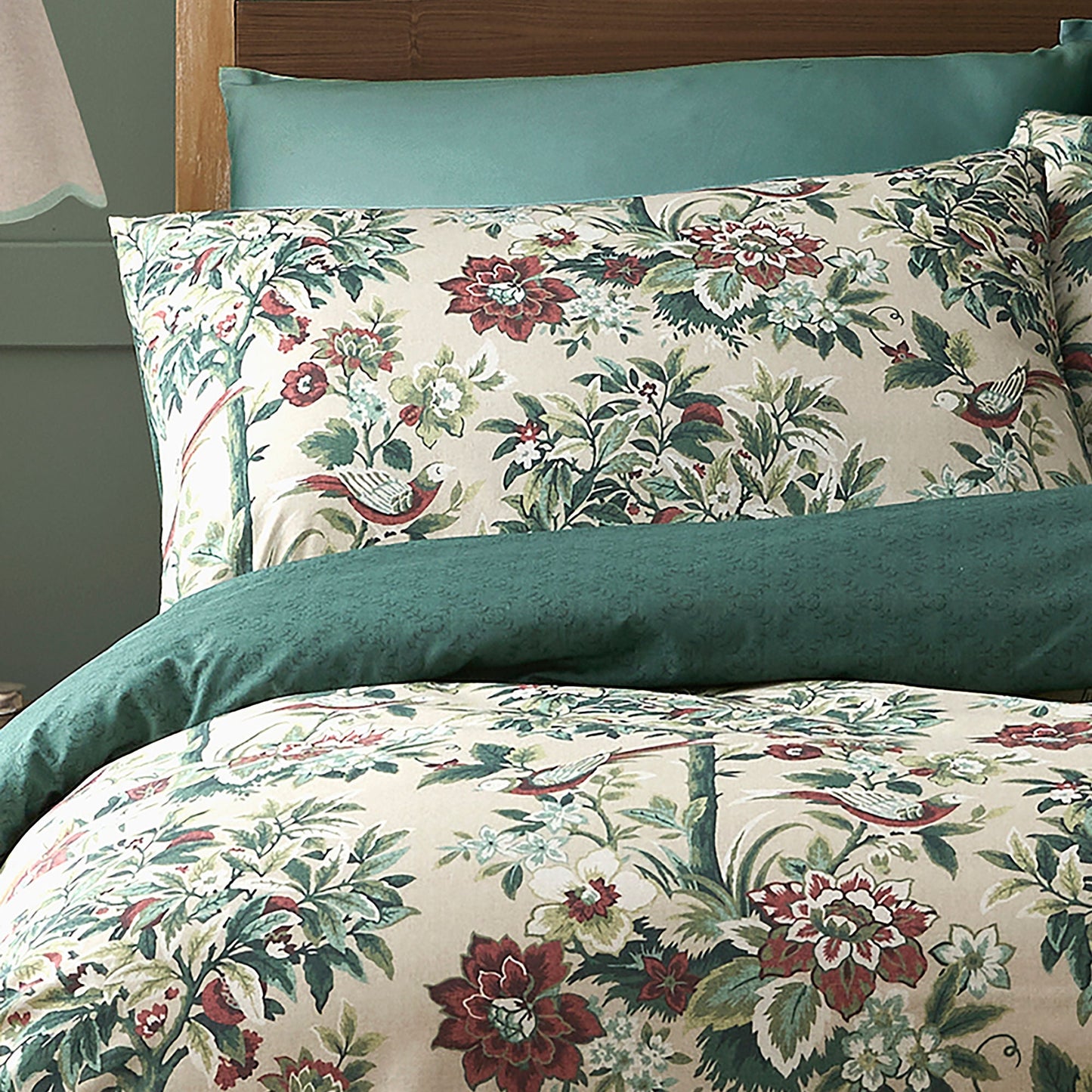 Otillie Tapestry Duvet Cover Set in Natural - Duvet Cover Set - D & D