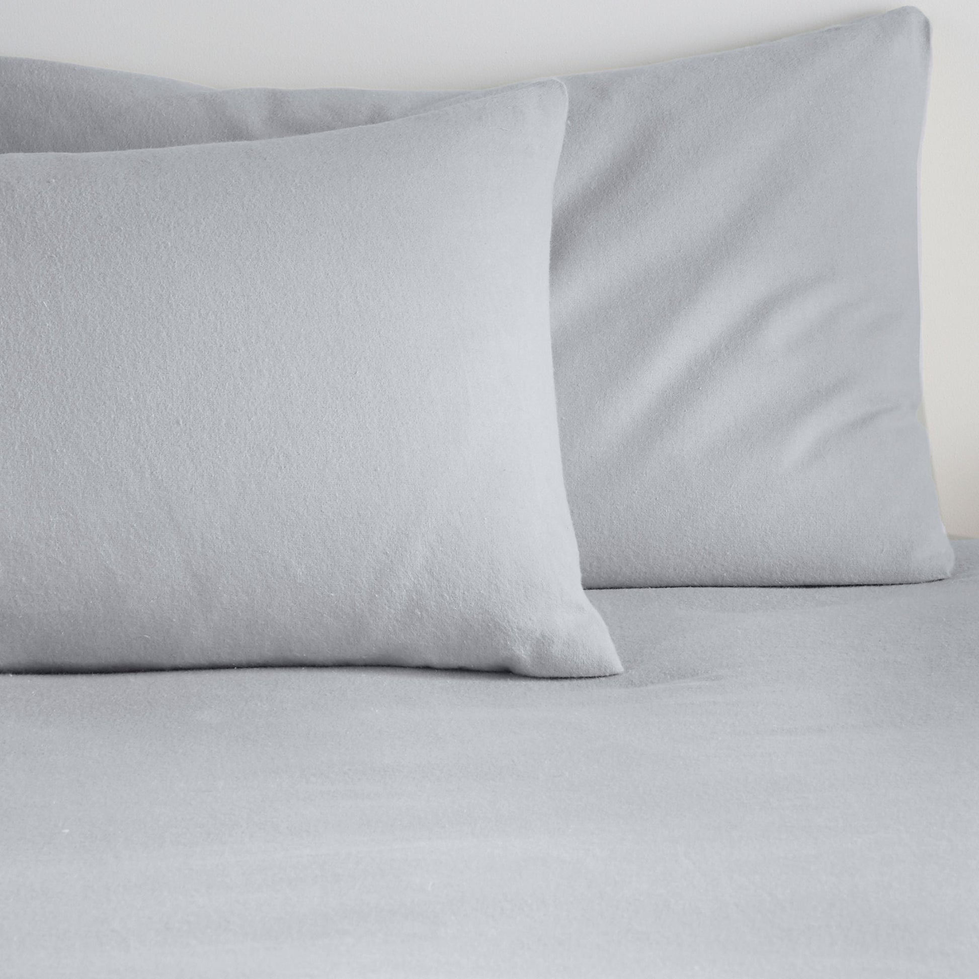 Brushed Bedding Pair of Pillowcases by Fusion in Silver 50 x 75cm Housewife - Pair of Pillowcases - Fusion