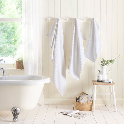 Popcorn Check Towels in White