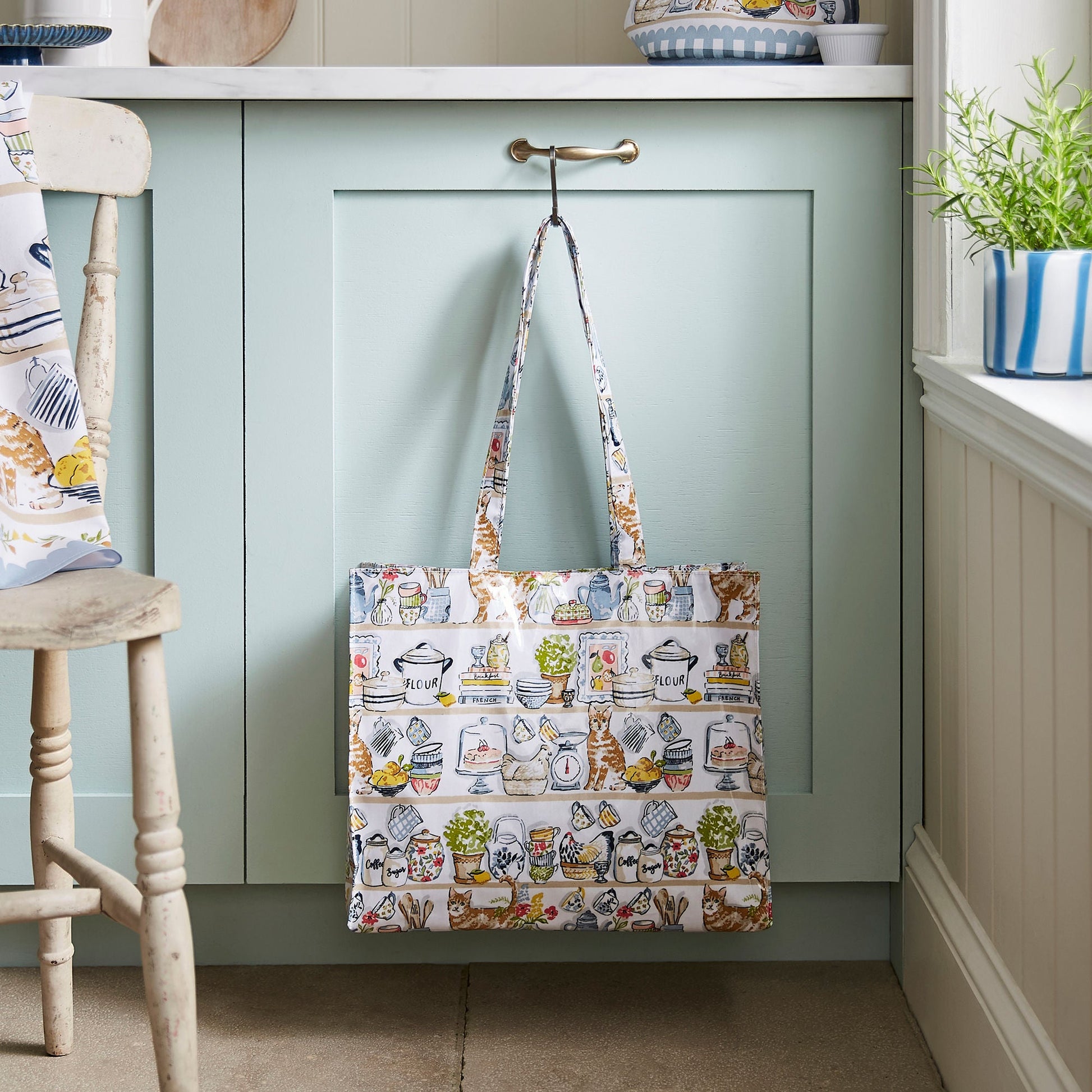 Ulster Weavers Pantry Cats PVC Coated Tote Bag Medium in Multi - Bag - Ulster Weavers