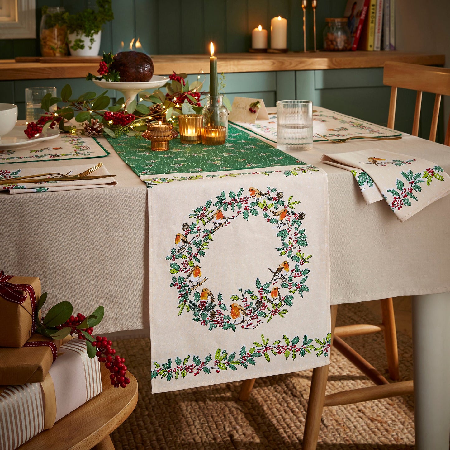 Christmas Robins Cotton Placemats 2 Pack in Green
