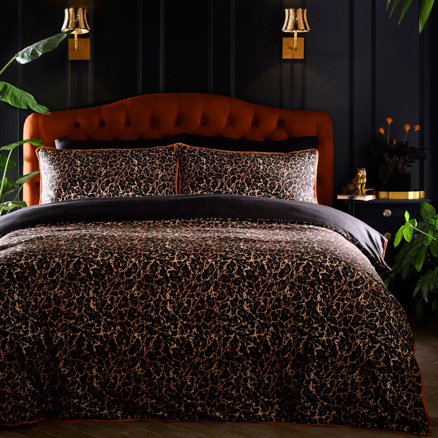 Roxy Leopard Print Duvet Cover Set in Black - Duvet Cover Set - Laurence Llewelyn-Bowen