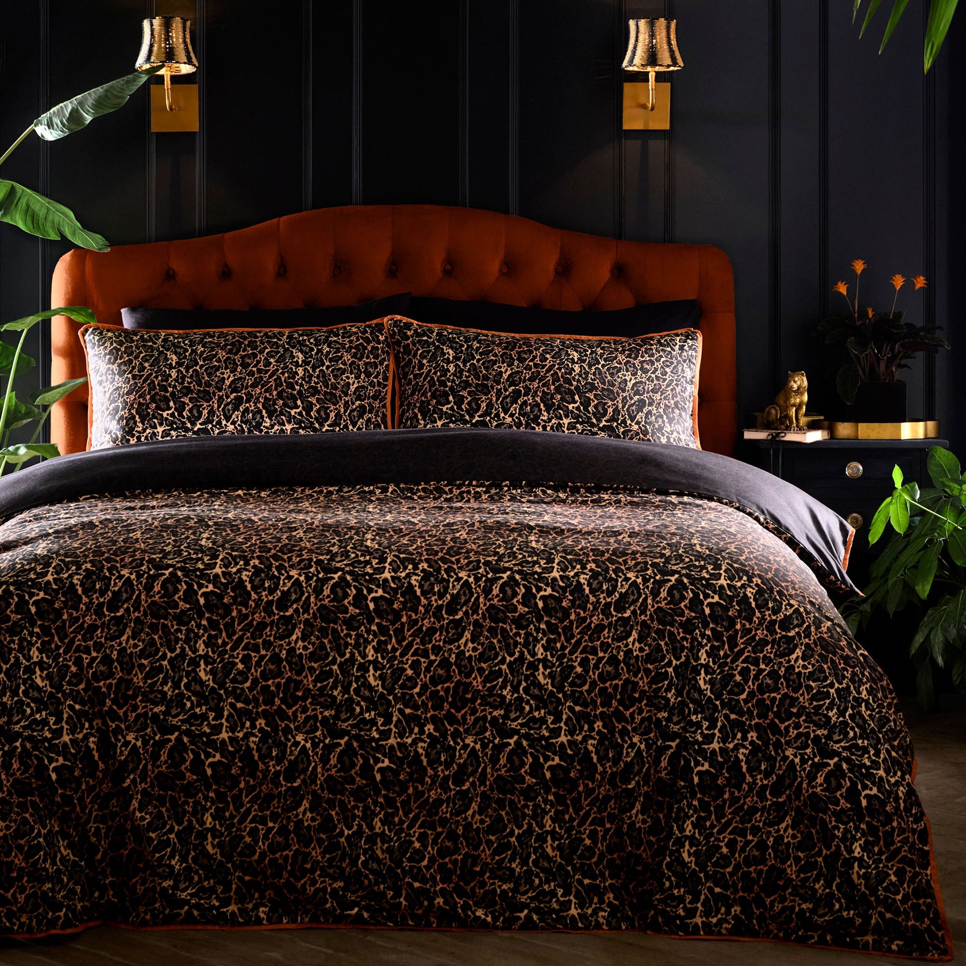 Roxy Leopard Print Duvet Cover Set in Black - Duvet Cover Set - Laurence Llewelyn-Bowen